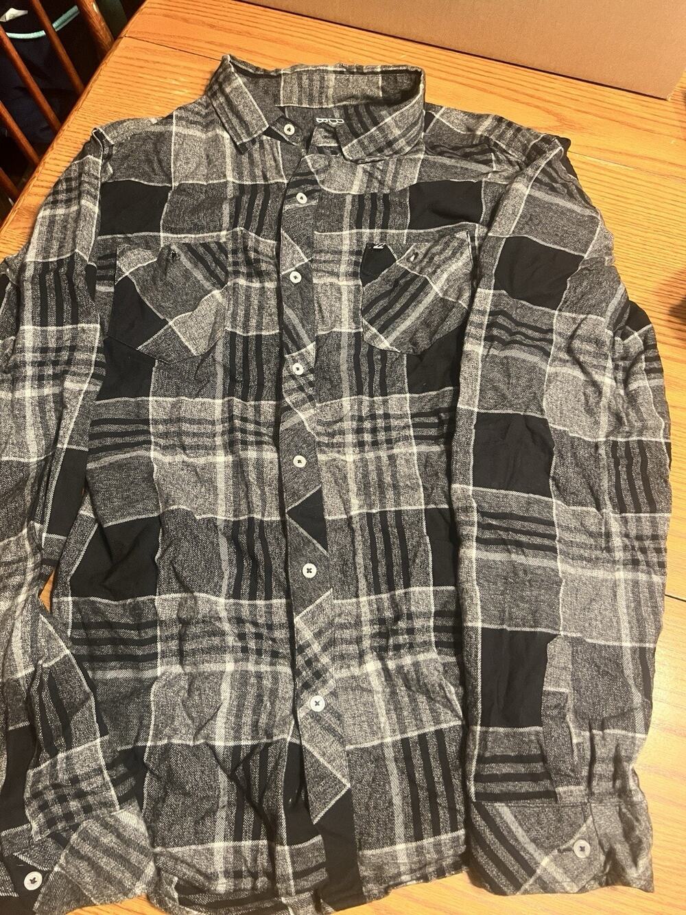 Billabong Flannel Shirt Men’s 2XL Black White Plaid